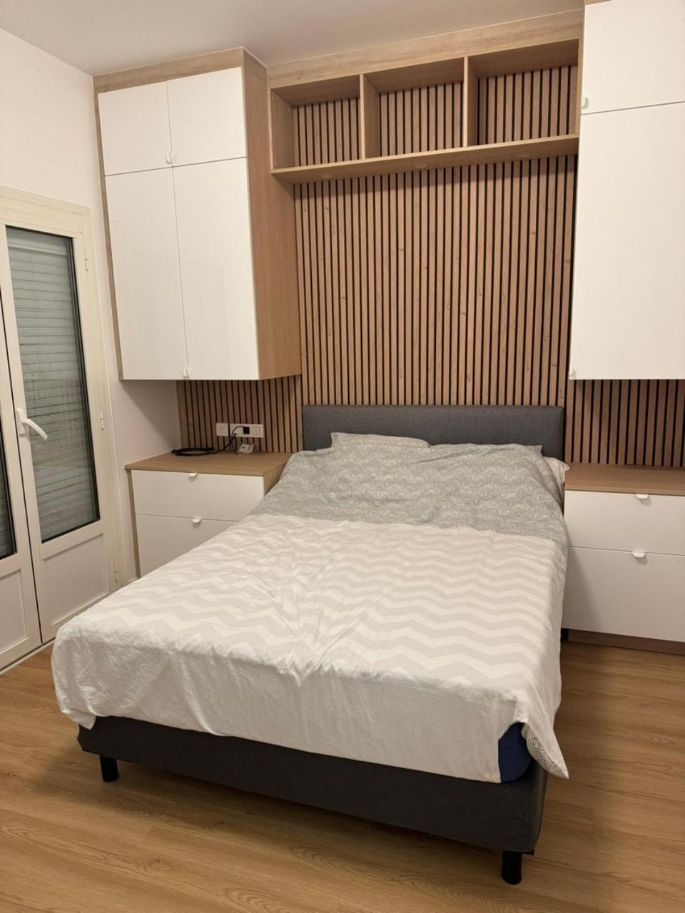 Face A La Mer Avec Clim, Wifi, Parking 르발카레스 외부 사진